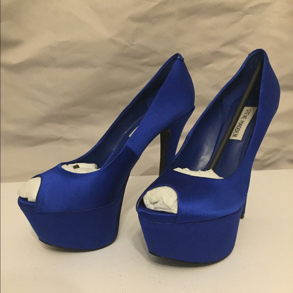 Blue satin stunners!!!